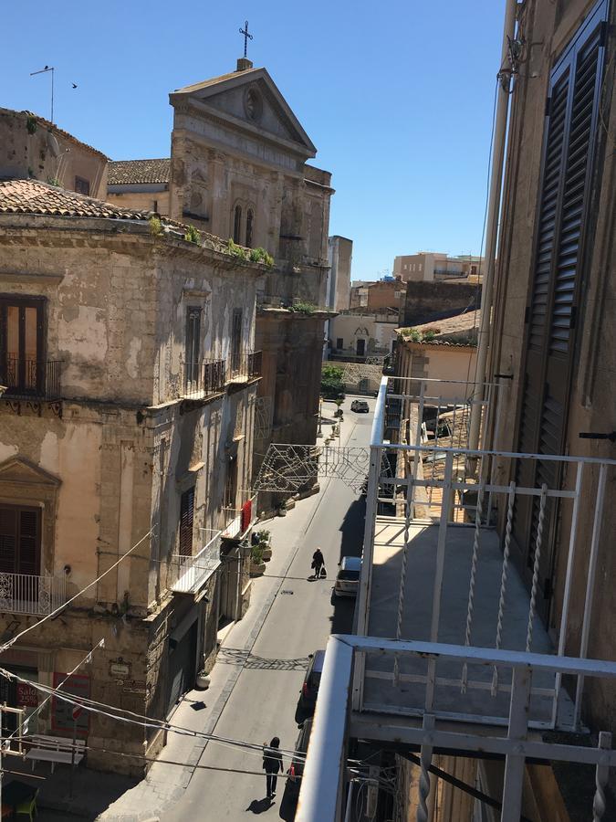 B&B Vittorio Emanuele Licata Εξωτερικό φωτογραφία